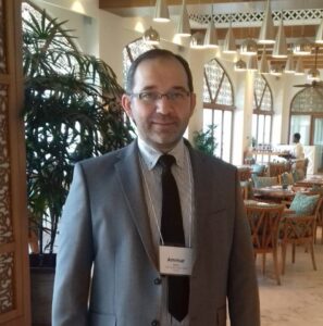 الدكتور-عمار-عبد-السلام-بيطار-3